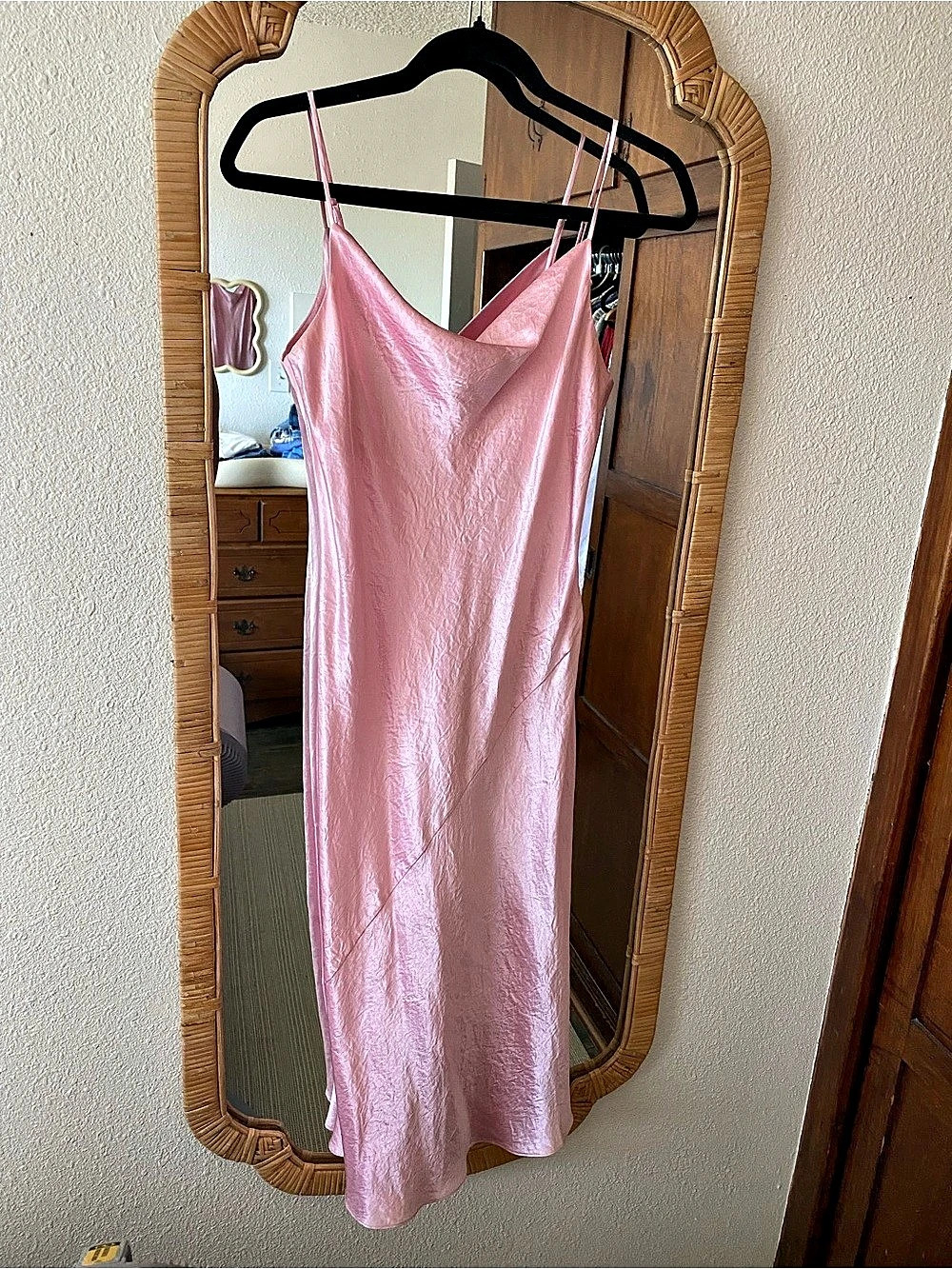 Aritzia Babaton Pink Satin Slip Dress Like New